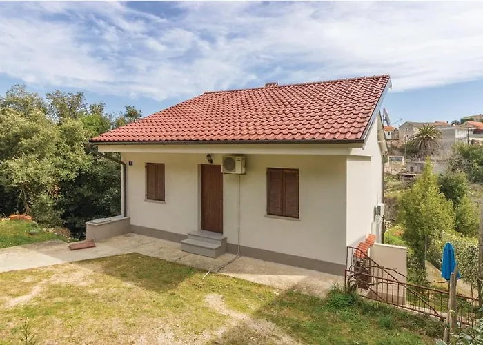 Cizmesija Apartman *