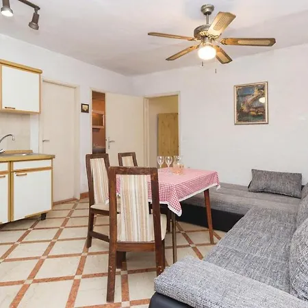Cizmesija Apartmán *